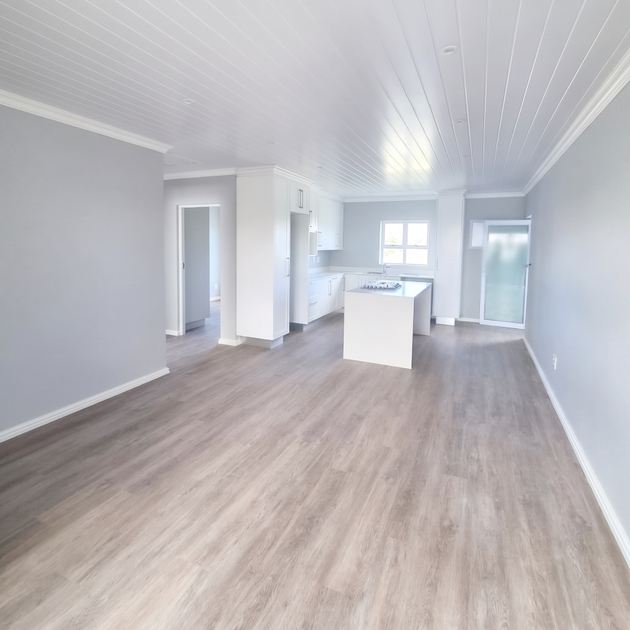 2 Bedroom Property for Sale in Struisbaai Western Cape